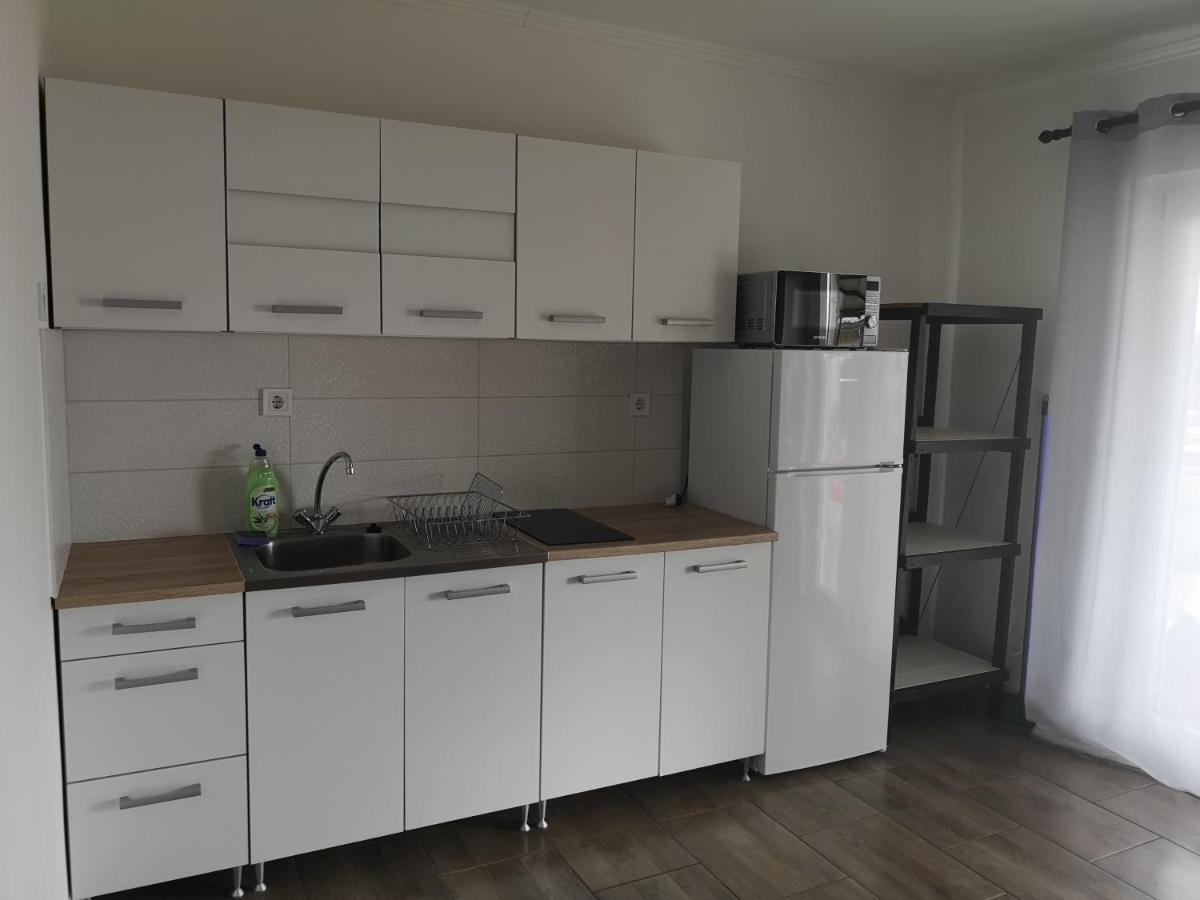 Apartment Nicol Сень Екстер'єр фото