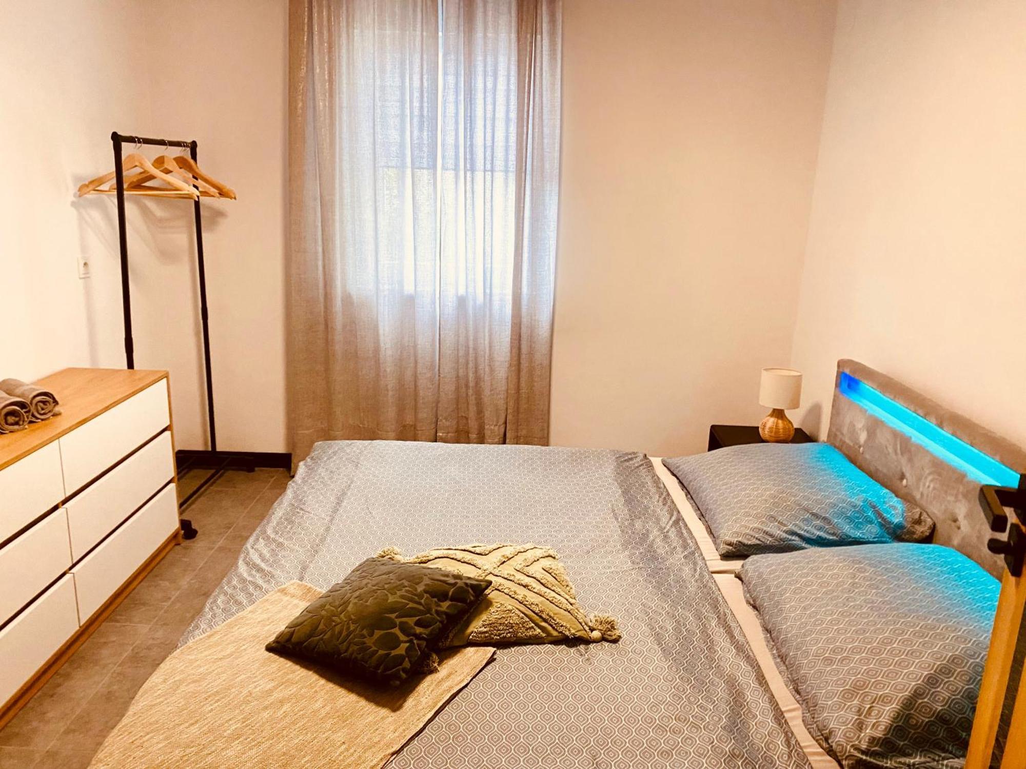 Apartment Nicol Сень Екстер'єр фото