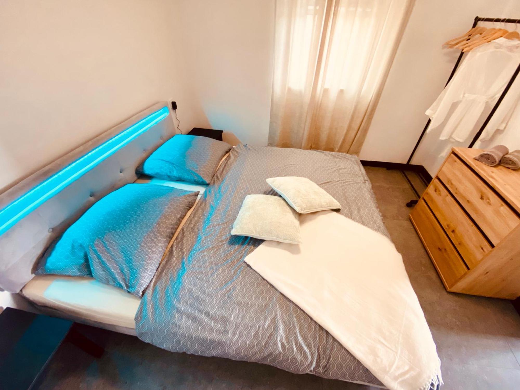 Apartment Nicol Сень Екстер'єр фото