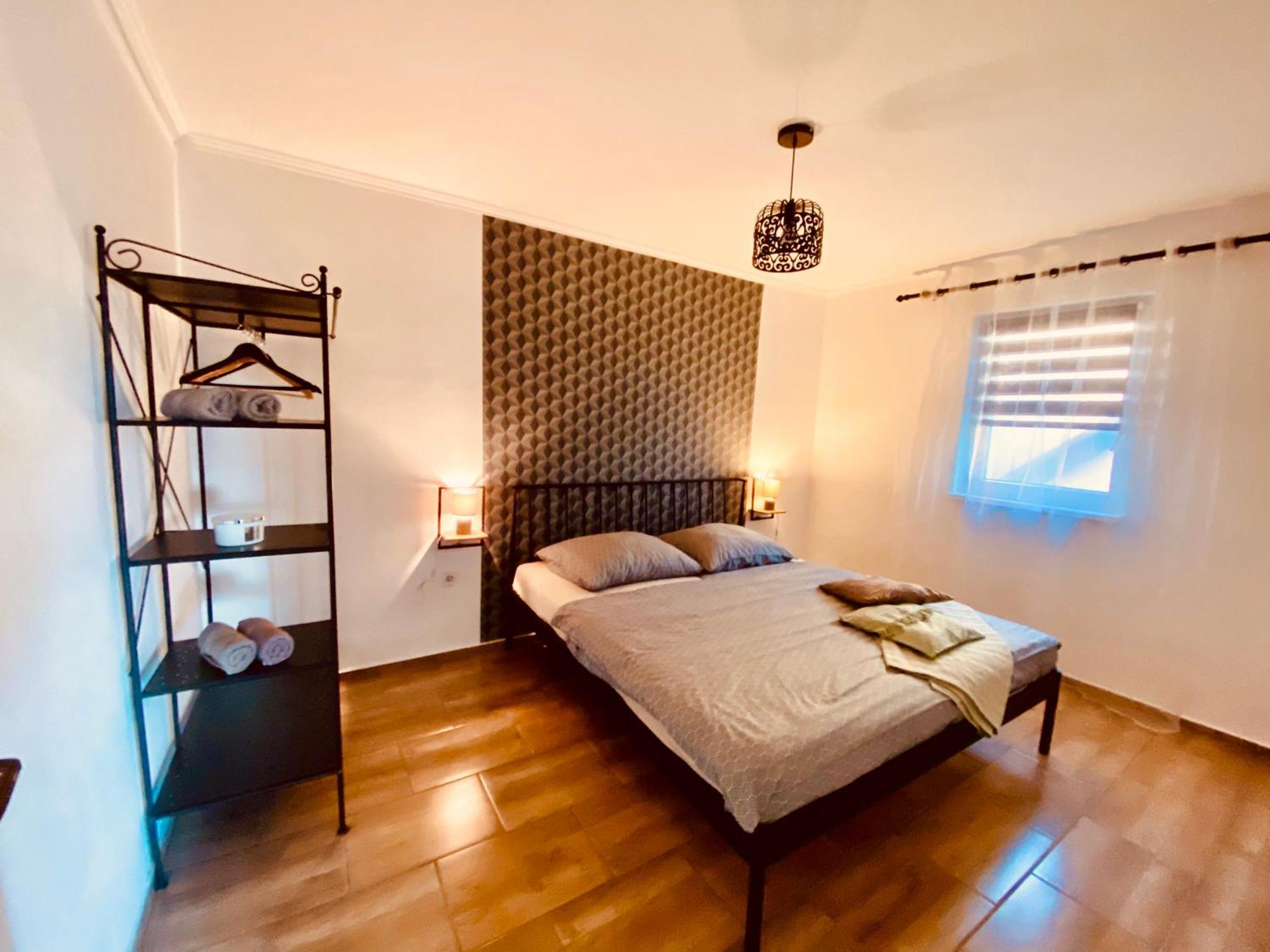 Apartment Nicol Сень Екстер'єр фото