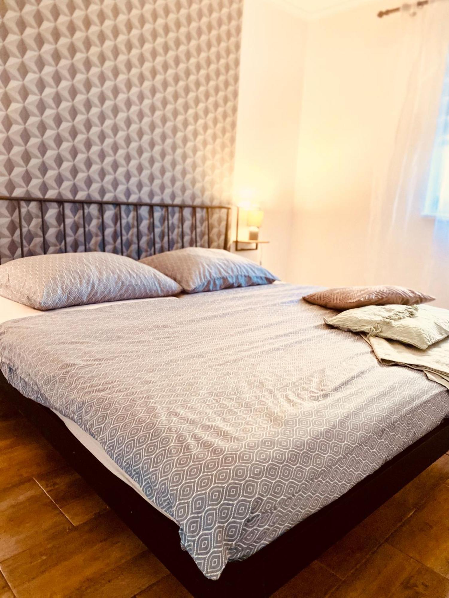 Apartment Nicol Сень Екстер'єр фото